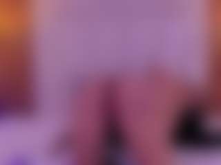 Ambarmml's Live Sex Cam Show