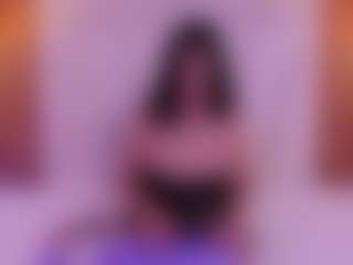 Ambarmml's Live Sex Cam Show