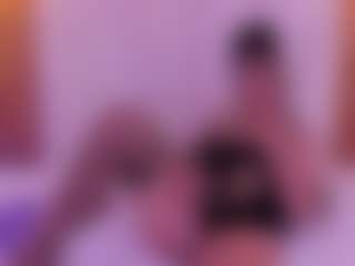 Ambarmml's Live Sex Cam Show