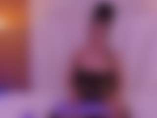 Ambarmml's Live Sex Cam Show