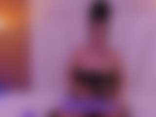 Ambarmml's Live Sex Cam Show