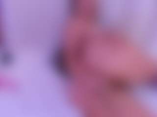 Ambarmml's Live Sex Cam Show