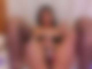 Live cam show with Ambarmml - Teen (18+) on Dolls Live