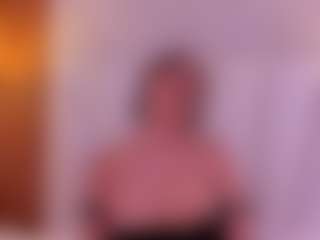 Live cam show with Ambarmml - Curvy on Camiplay Live