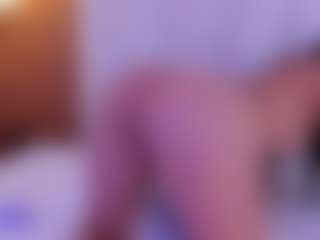 Live cam show with Ambarmml - Skinny on Strip Flash - Live Sex Shows