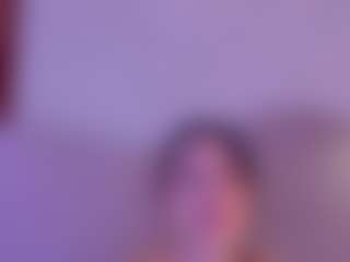 Ambarmml's Live Sex Cam Show