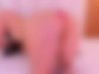 Ambarmml's Live Sex Cam Show