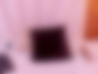 Live cam show with Ambarmml - Solo on infinitiblacc.com