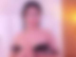 Ambarmml's Live Sex Cam Show