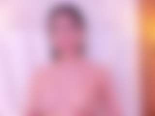 Ambarmml's Live Sex Cam Show
