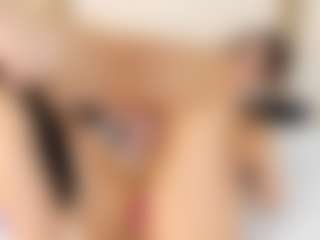 Ambarmml's Live Sex Cam Show