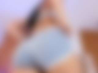 Ambarmml's Live Sex Cam Show