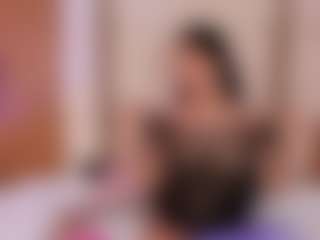 Ambarmml's Live Sex Cam Show