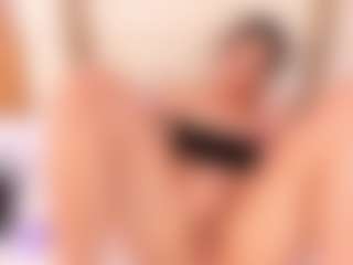Ambarmml's Live Sex Cam Show