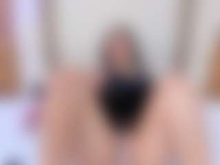 Live cam show with Ambarmml - BBW on Dolls Live