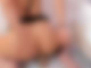 Ambarmml's Live Sex Cam Show