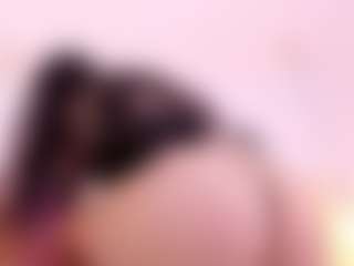 Ambarmml's Live Sex Cam Show