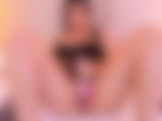 Ambarmml's Live Sex Cam Show
