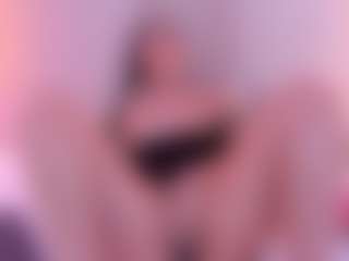Live cam show with Ambarmml - BBW on Uber Horny