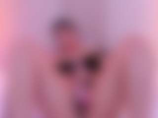 Ambarmml's Live Sex Cam Show