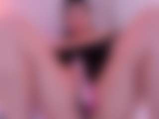 Ambarmml's Live Sex Cam Show
