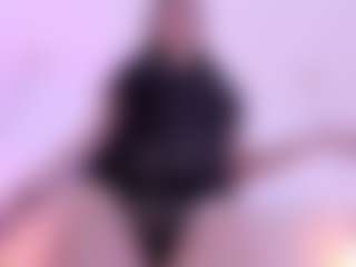 Live cam show with Ambarmml - Erotic Dance on Camiplay Live