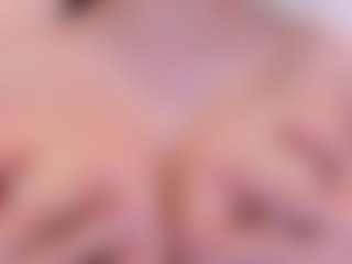 Ambarmml's Live Sex Cam Show