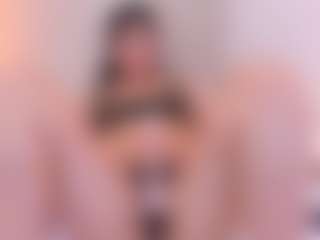 Ambarmml's Live Sex Cam Show