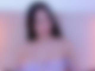 Live cam show with Ambarmml - Solo on Chatstar