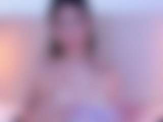 Ambarmml's Live Sex Cam Show