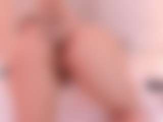 Ambarmml's Live Sex Cam Show
