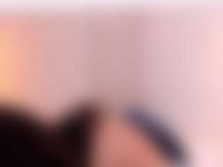 Live cam show with Ambarmml - Control on TeamSkeetLive
