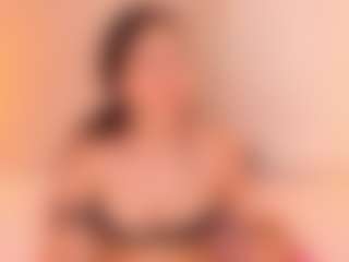 Ambarmml's Live Sex Cam Show