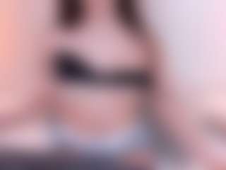 Ambarmml's Live Sex Cam Show