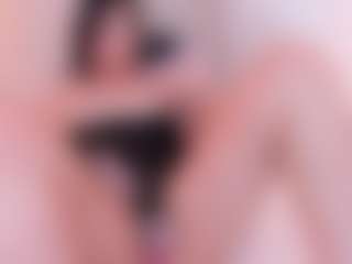 Ambarmml's Live Sex Cam Show