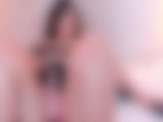 Ambarmml's Live Sex Cam Show