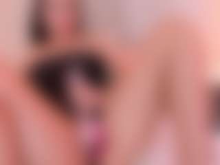 Ambarmml's Live Sex Cam Show