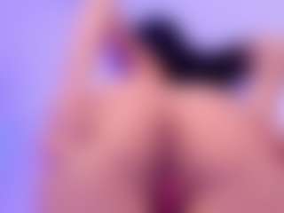 Ambarmml's Live Sex Cam Show