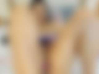 Live cam show with Ambarmml - BBW White on livesuperchat.net | colombia