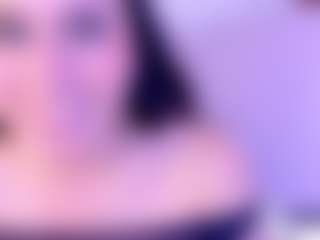 Live cam show with Ambarmml - Athletic on Latina Girls