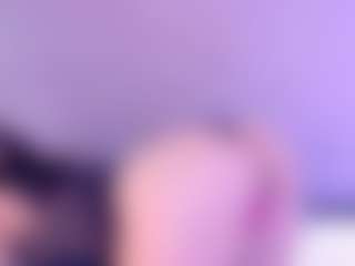 Live cam show with Ambarmml - Spank on studioflirtlive.com