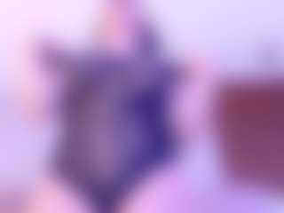 Ambarmml's Live Sex Cam Show