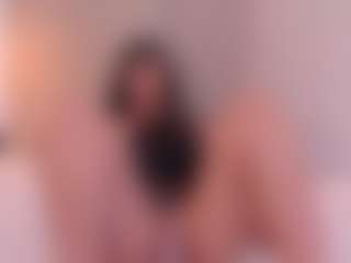 Ambarmml's Live Sex Cam Show