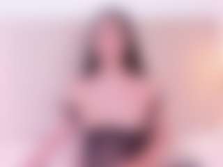 Ambarmml's Live Sex Cam Show