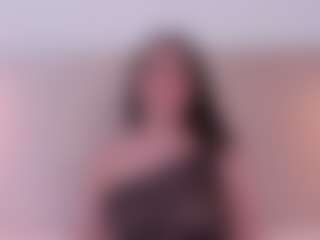 Live cam show with Ambarmml - Skinny Teen (18+) on Camsoda