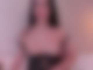 Ambarmml's Live Sex Cam Show