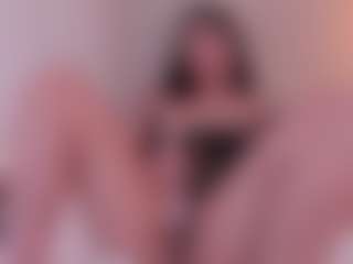 Ambarmml's Live Sex Cam Show