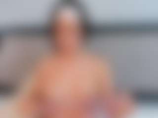 Ambarmml's Live Sex Cam Show