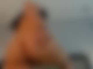Ambarmml's Live Sex Cam Show