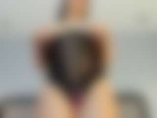 Ambarmml's Live Sex Cam Show